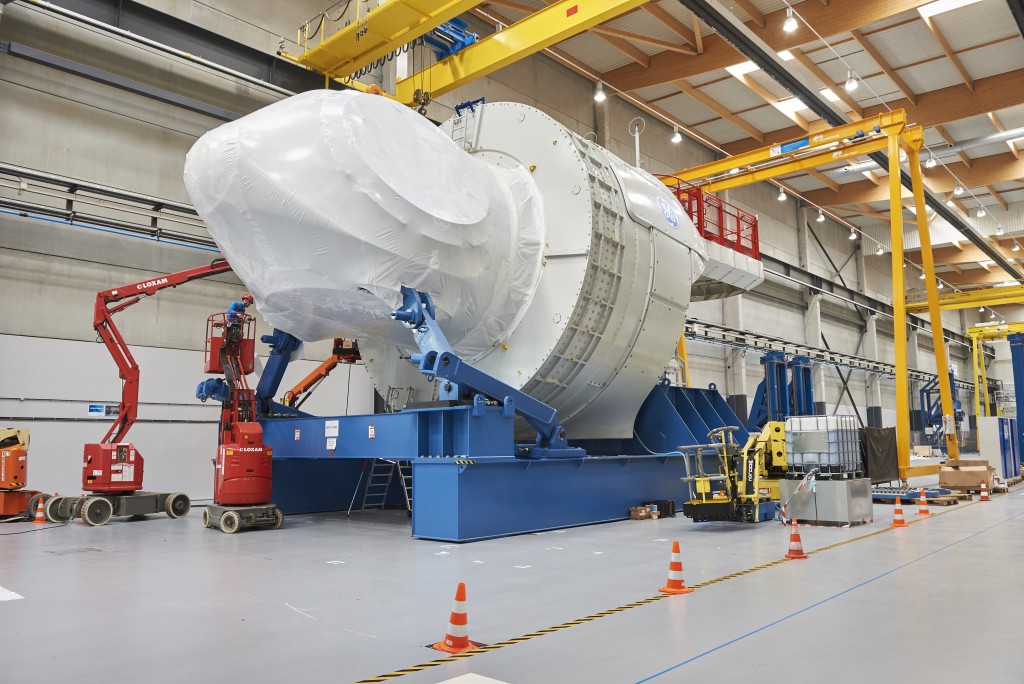 Photos of the Day Massive Wind Turbine Can Power 5K Homes Electrical